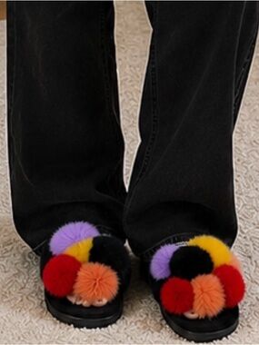 Zara Pom Pom slides NEW
